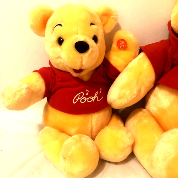Winnie The Pooh Plush Animals Disneyland Stuffed Disney LOT OF 2 Small & Large - Picture 3 of 16